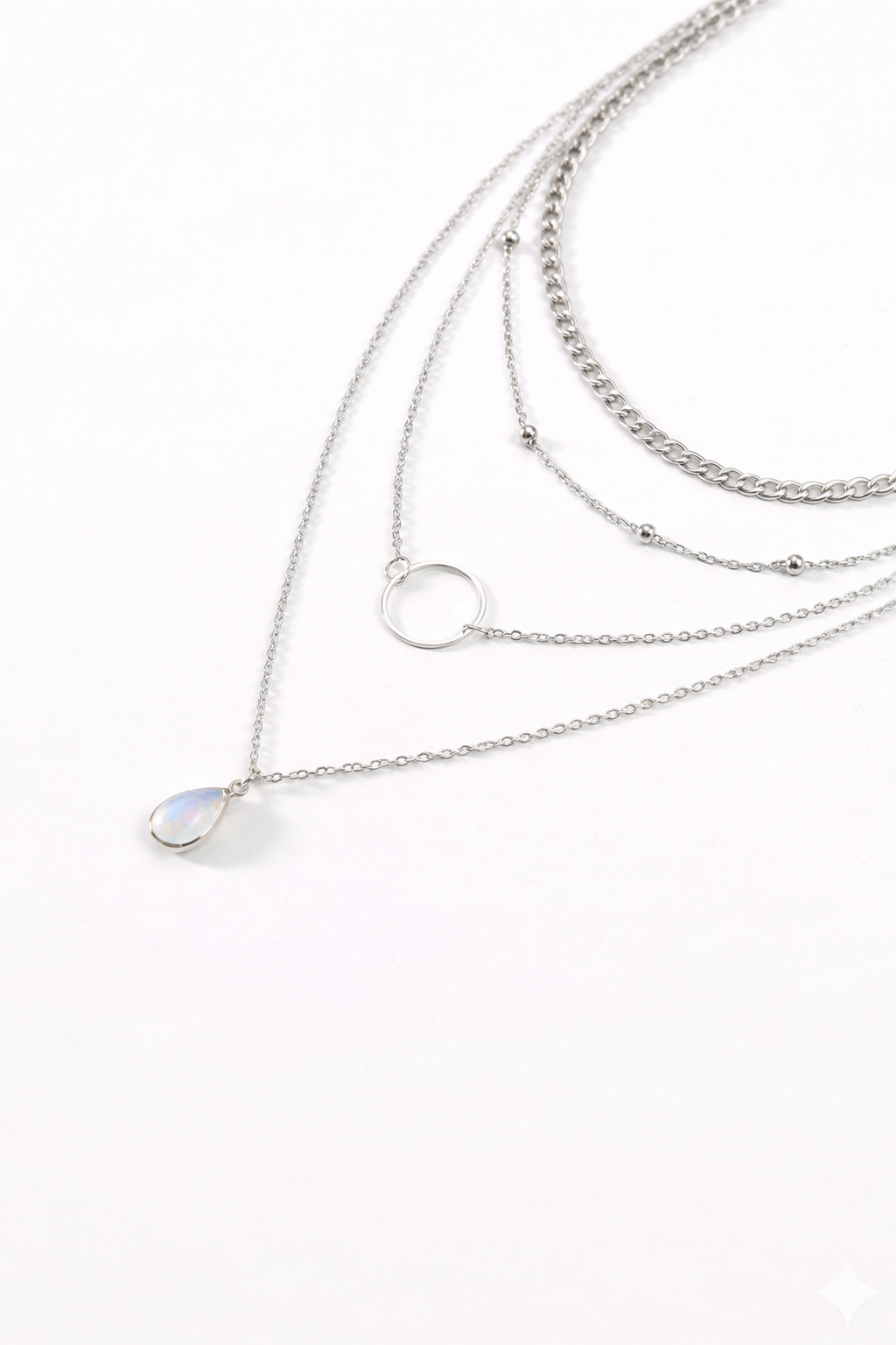 Collar de lagrima circular