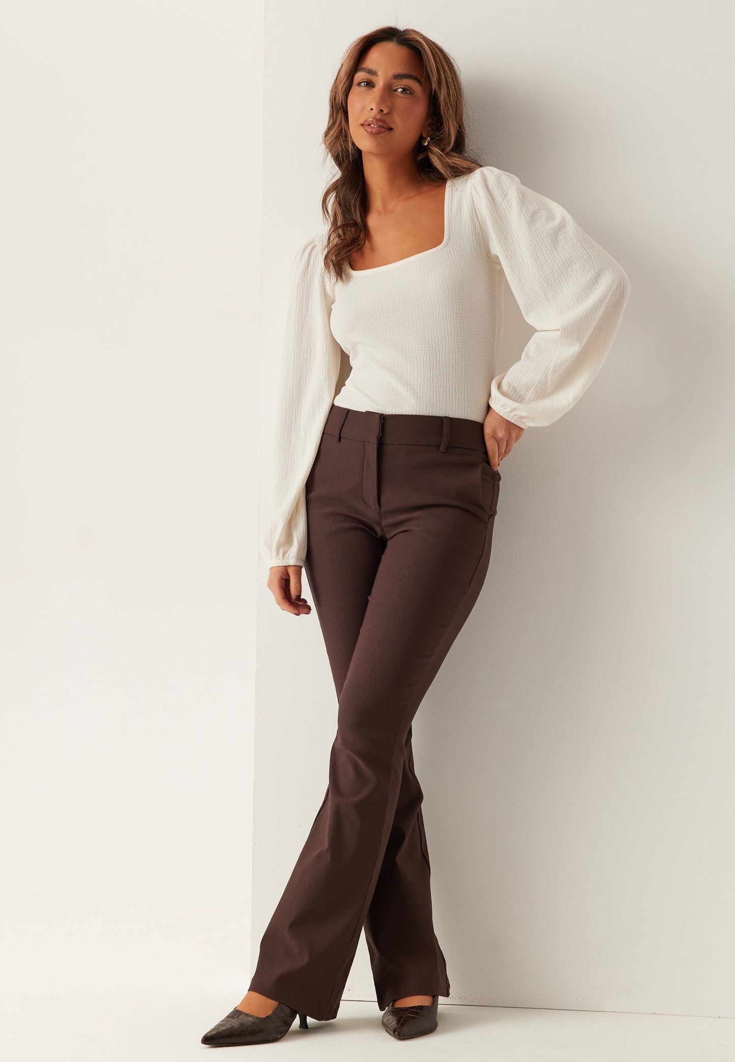 Top con cuello cuadrado